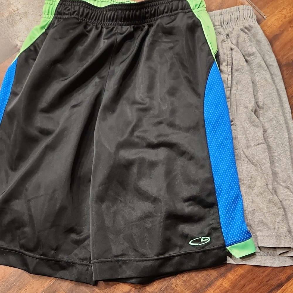 Set Of 2 Shorts 10/12